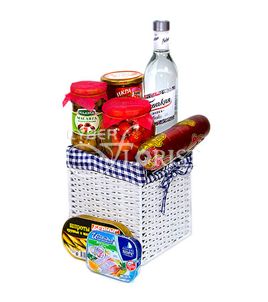 edible gift set with vodka